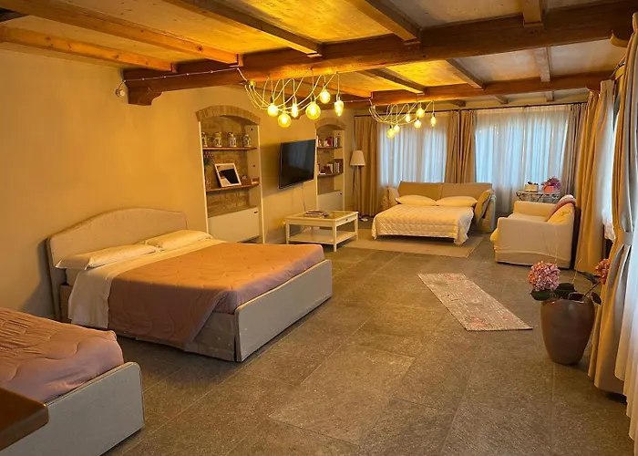 Simona Apartment Voghera